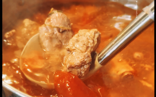 Chinese Tomato Pork Rib soup